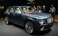 Video Bentley EXP 9 F