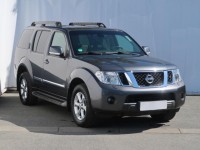 Nissan Pathfinder  3.0 dCi 