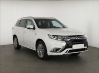 Mitsubishi Outlander  2.4 PHEV 
