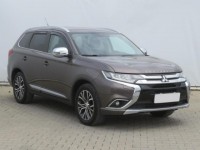 Mitsubishi Outlander  2.2 DI-D Invite
