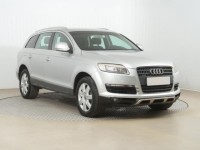 Audi Q7  3.0 TDI 