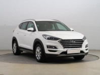 Hyundai Tucson  1.6 CRDi Trikolor