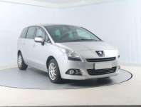 Peugeot 5008  1.6 HDi 