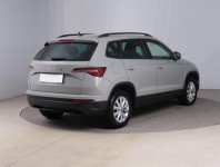 Škoda Karoq  1.5 TSI Fresh