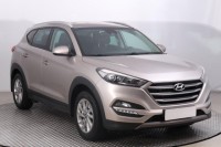Hyundai Tucson  1.7 CRDi Trikolor