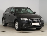 Audi Q3  2.0 TDI S line
