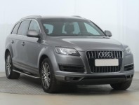 Audi Q7  3.0 TDI S-Line
