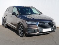 Audi Q7  3.0 TDI S-Line