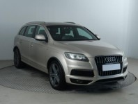 Audi Q7  3.0 TDI S-Line