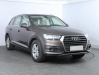 Audi Q7  3.0 TDI 
