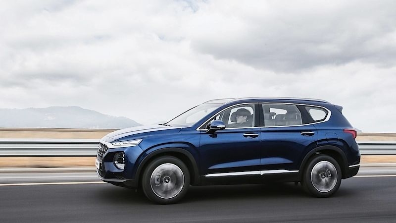 Hyundai odtajnil nové Santa Fe Auta do terénu