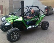 Arctic Cat v rukou Pepy Macháčka